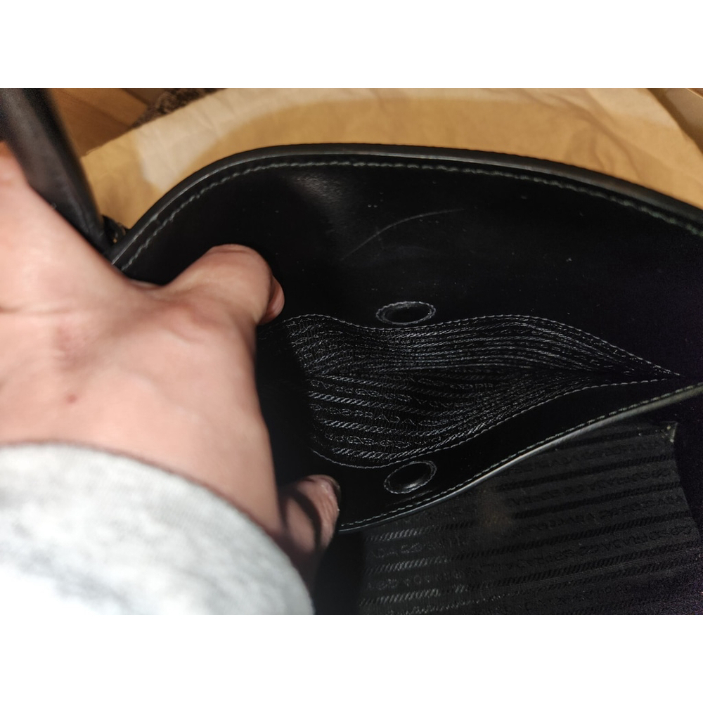 Prada Saffiano Black Monochrome Tote W/ Shoulder Strap - Excellent Condition - Picture 14 of 16